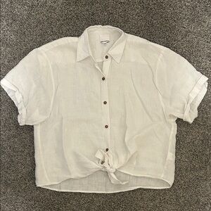 Skylar + Madison Cream Casual Button Down Shirt